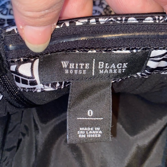 ⚪️⚫️White House Black Market Strapless Dress - Picture 10 of 13